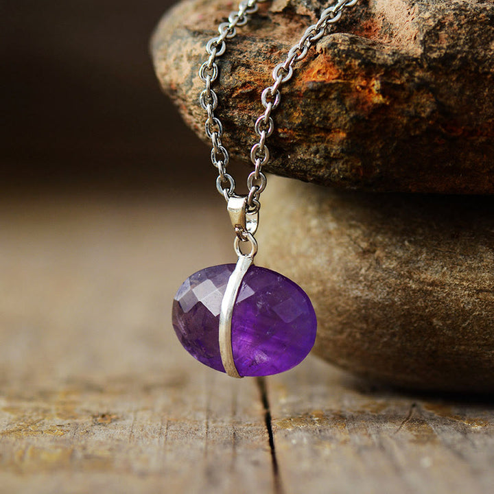 Collana con ciondolo in pietra naturale taglio ovale Olivenorma