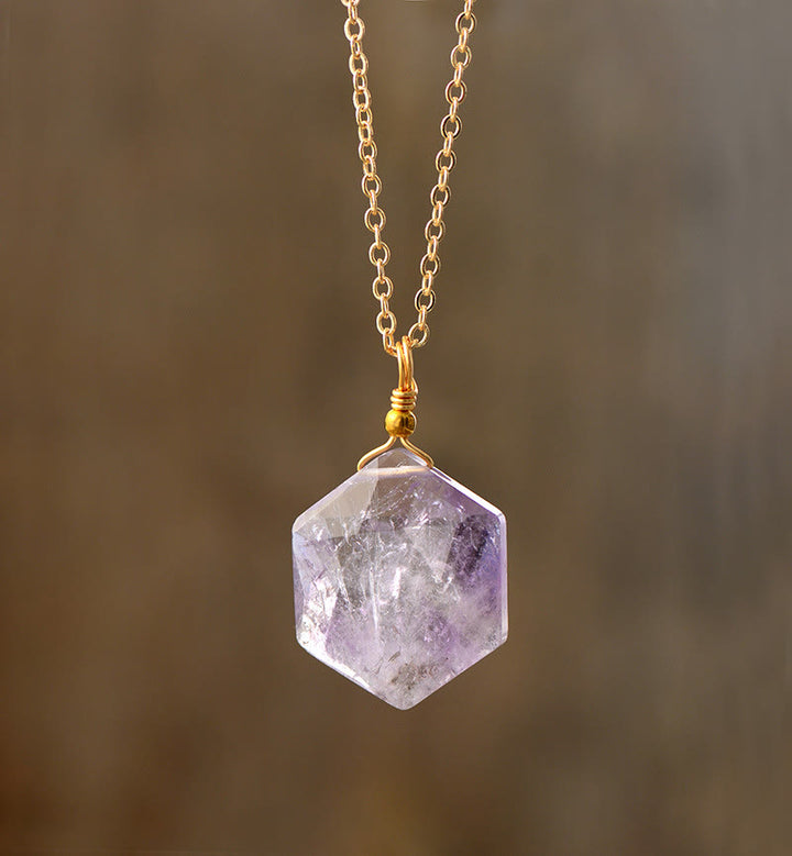 Collana con ciondolo in pietra naturale a taglio esagonale Olivenorma