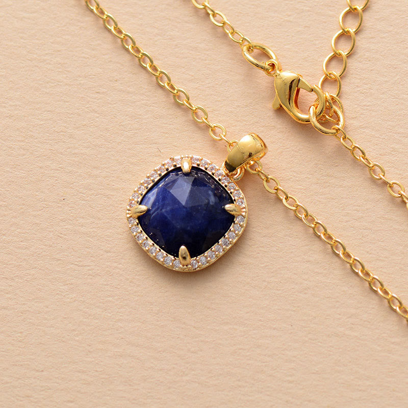 Collana con ciondolo in pietra naturale taglio quadrato Olivenorma