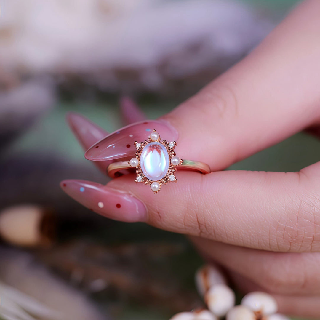Anello in stile vintage con perle d'acqua dolce e pietra di luna artificiale Olivenorma