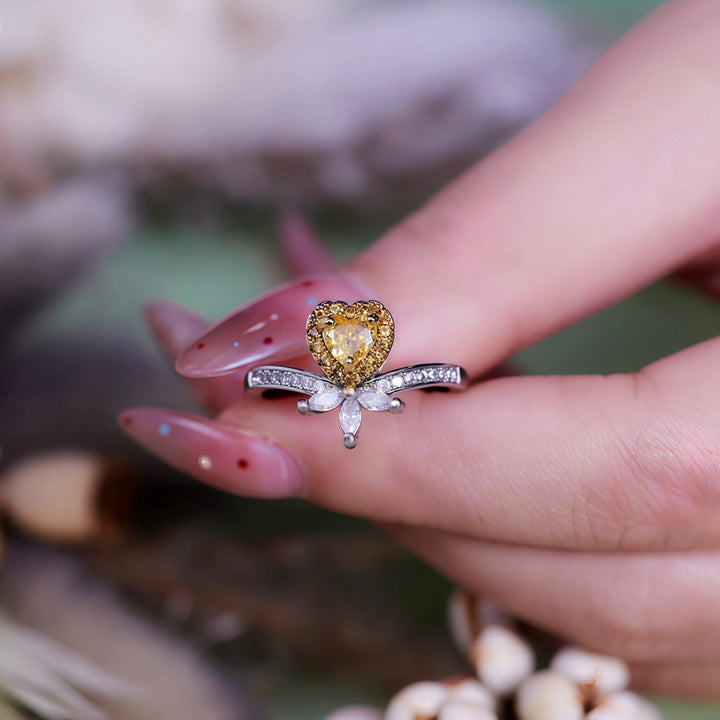 Anello Olivenorma a forma di cuore con corona di citrino e zircone bianco