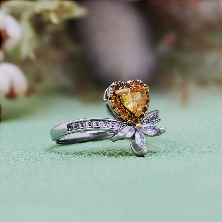 Anello Olivenorma a forma di cuore con corona di citrino e zircone bianco