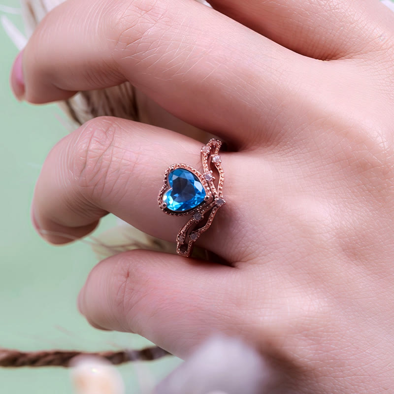 Anello a forma di cuore con topazio blu Olivenorma a forma di corona