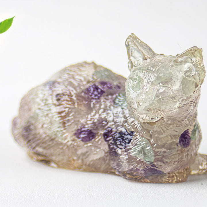 Ghiaia di cristallo Olivenorma , decorazione in pietra preziosa con gattino sdraiato in resina epossidica