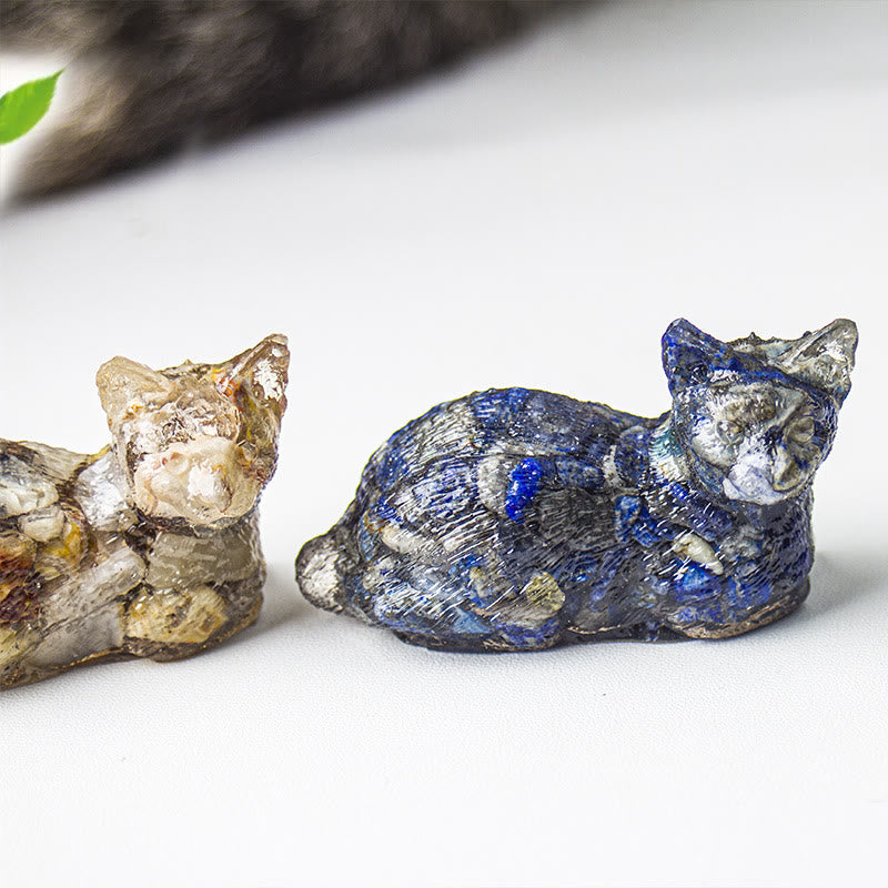 Ghiaia di cristallo Olivenorma , decorazione in pietra preziosa con gattino sdraiato in resina epossidica