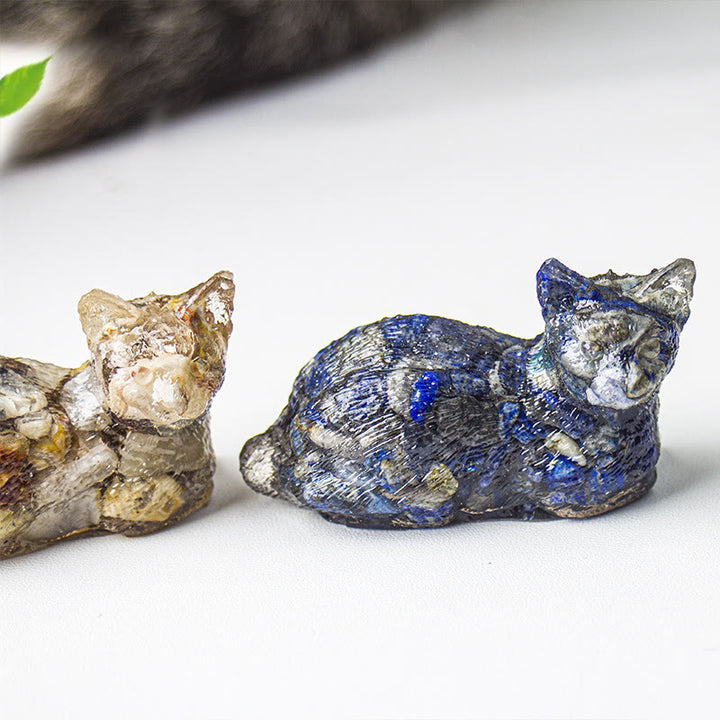 Ghiaia di cristallo Olivenorma , decorazione in pietra preziosa con gattino sdraiato in resina epossidica