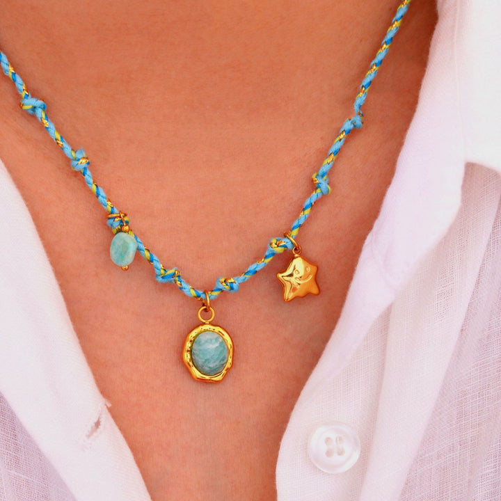 Collana con ciondolo in pietra naturale intrecciata colorata Olivenorma