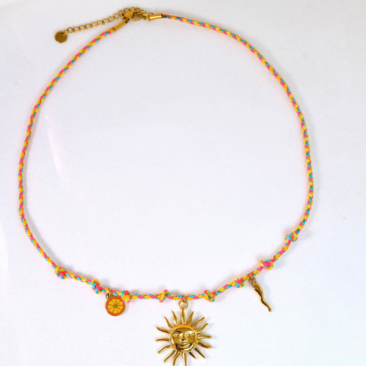Collana con ciondolo in pietra naturale intrecciata colorata Olivenorma