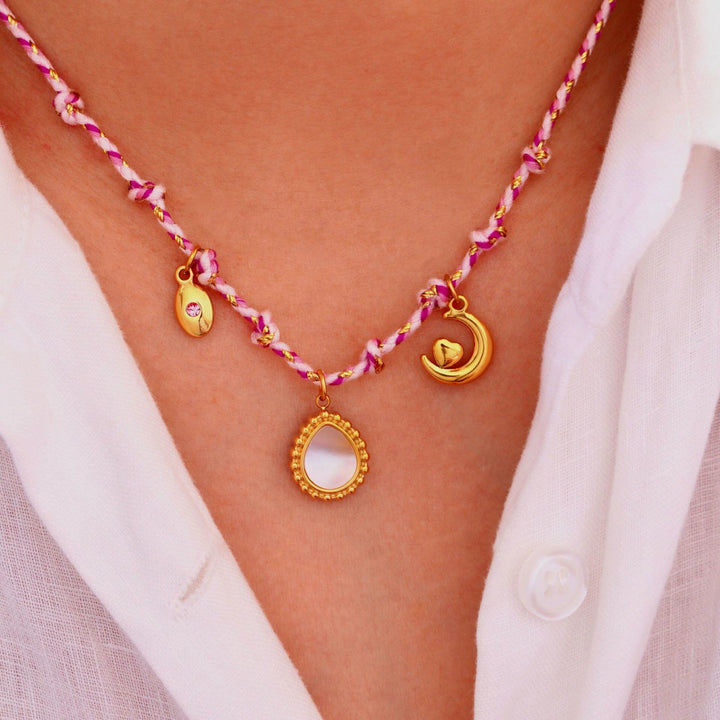 Collana con ciondolo in pietra naturale intrecciata colorata Olivenorma