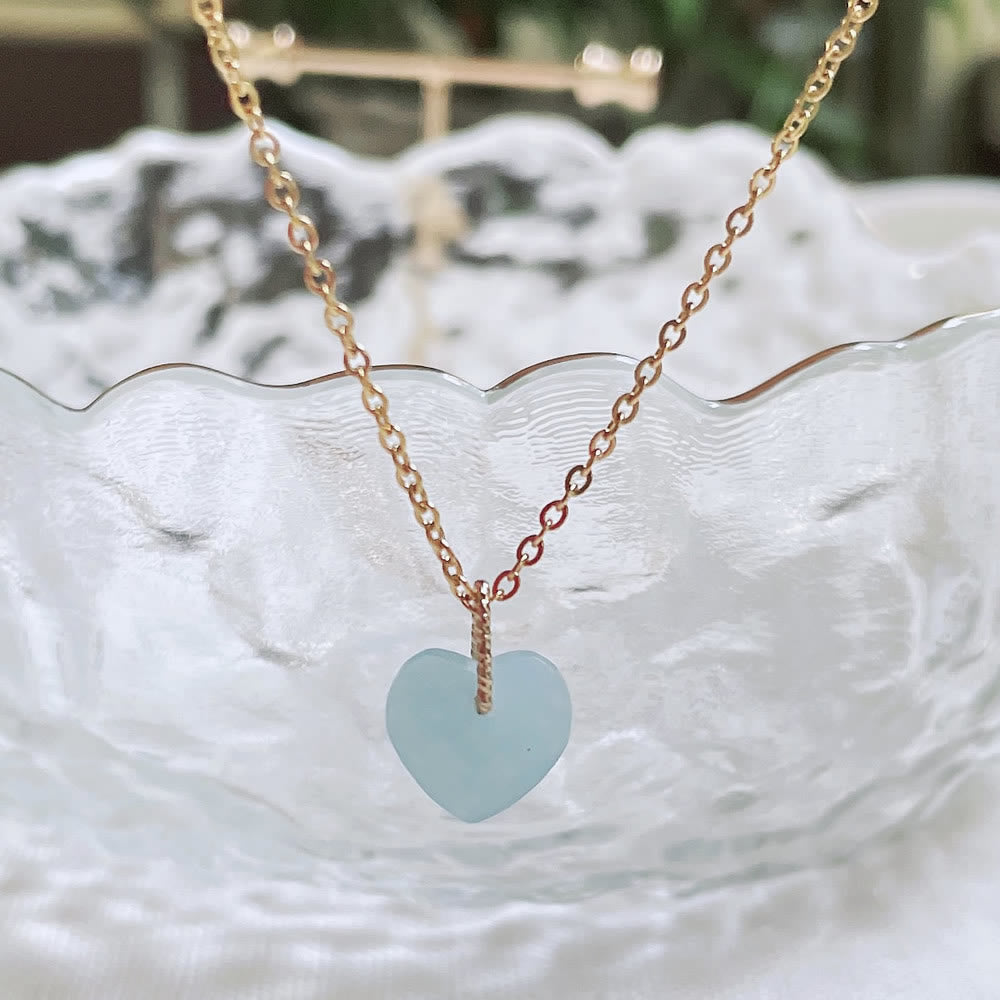 Collana in acciaio al titanio con taglio a cuore in cristallo naturale Olivenorma