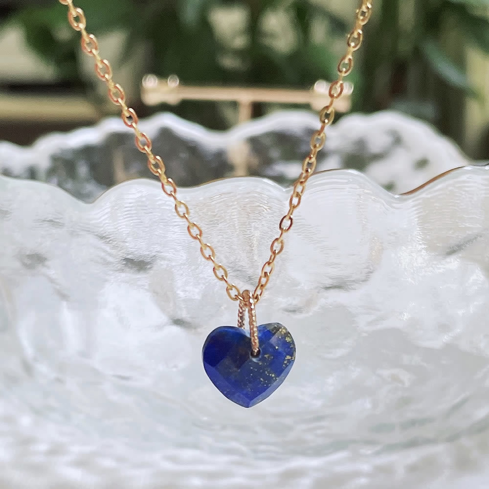 Collana in acciaio al titanio con taglio a cuore in cristallo naturale Olivenorma