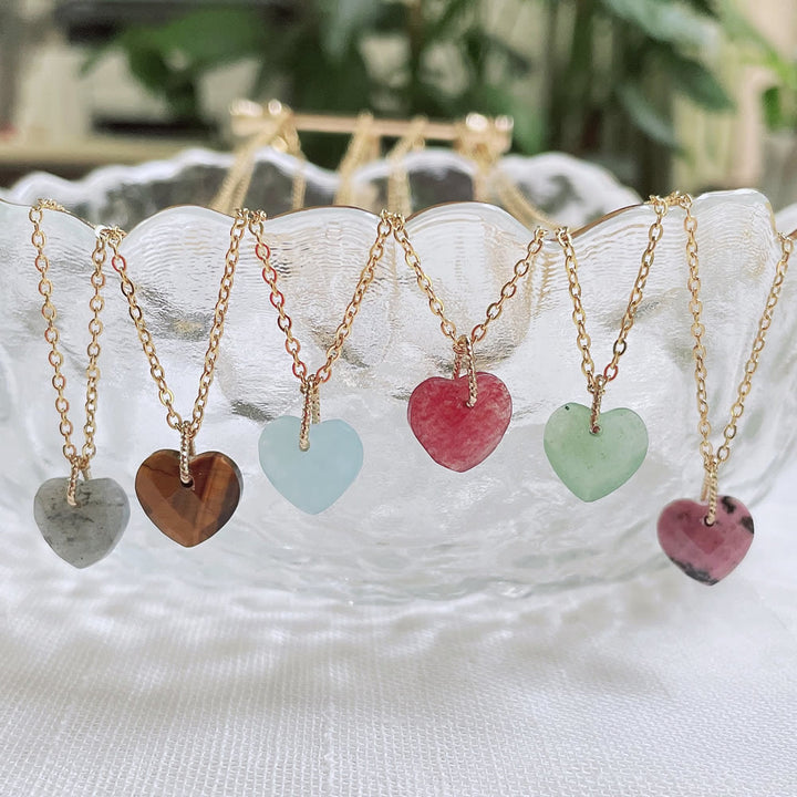 Collana in acciaio al titanio con taglio a cuore in cristallo naturale Olivenorma