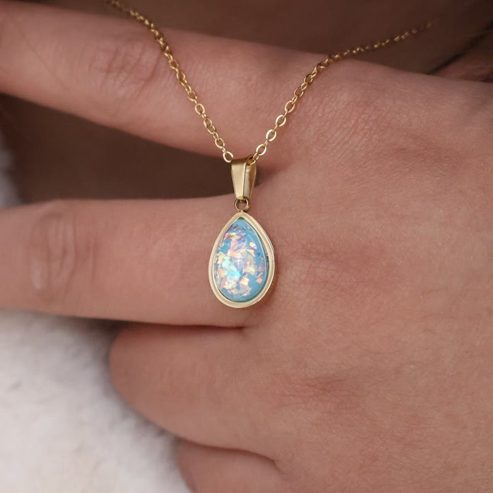 Collana con ciondolo a goccia in opale naturale francese Olivenorma