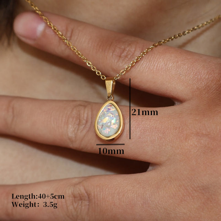 Collana con ciondolo a goccia in opale naturale francese Olivenorma