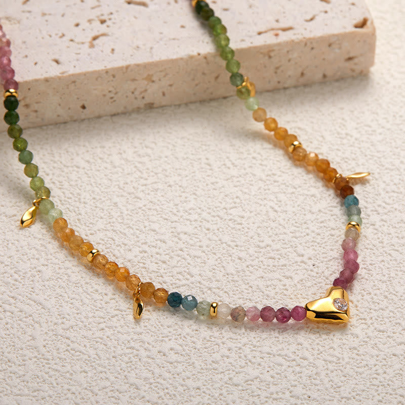 Collana con ciondolo a forma di cuore con perline in zircone bianco e tormalina Olivenorma