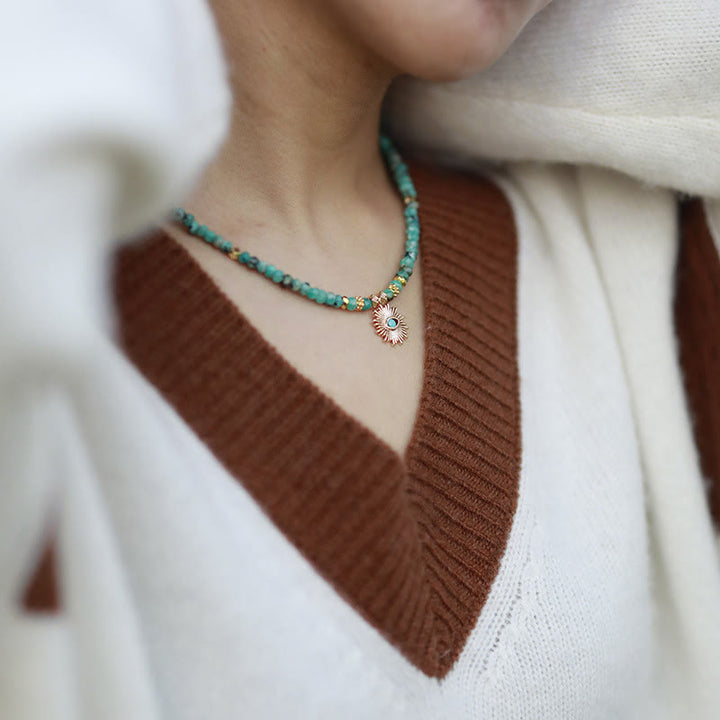 Collana con ciondolo in pietra turchese con perline Olivenorma Emperor