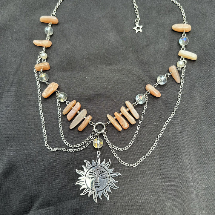 Collana girocollo a strati con ciondolo in pietra naturale del sole Olivenorma