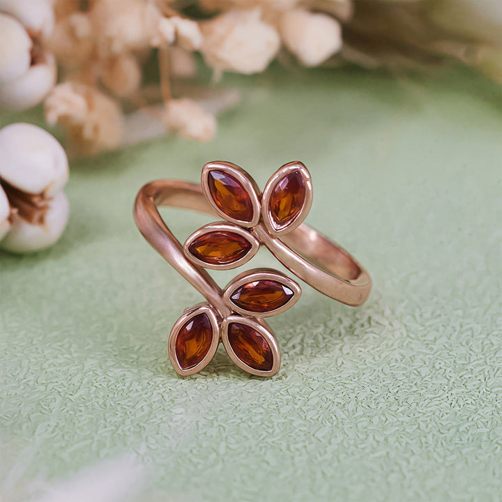 Anello regolabile a forma di foglia di granato Olivenorma