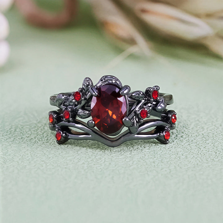 Anello Olivenorma Vintage con foglia di rubino nero