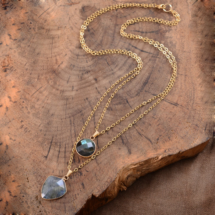 Collana con ciondolo a doppia catena in pietra naturale Olivenorma