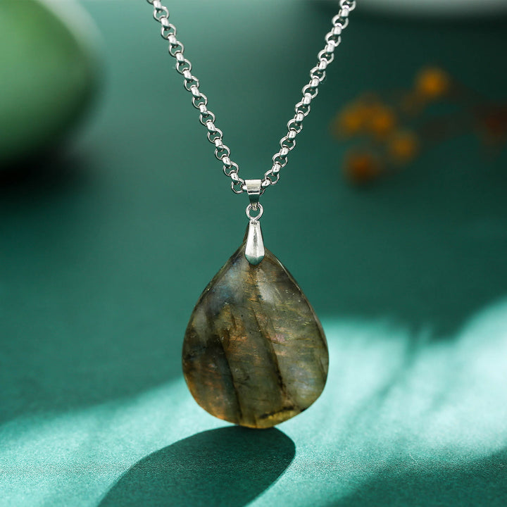 Collana con ciondolo a goccia in labradorite Olivenorma
