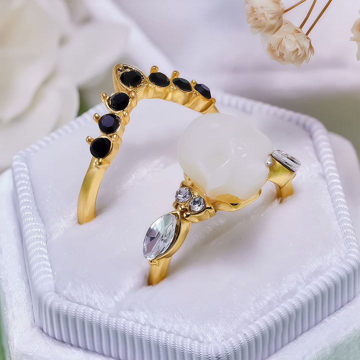 Olivenorma Gothic Resin Skull e anello a corona in moissanite