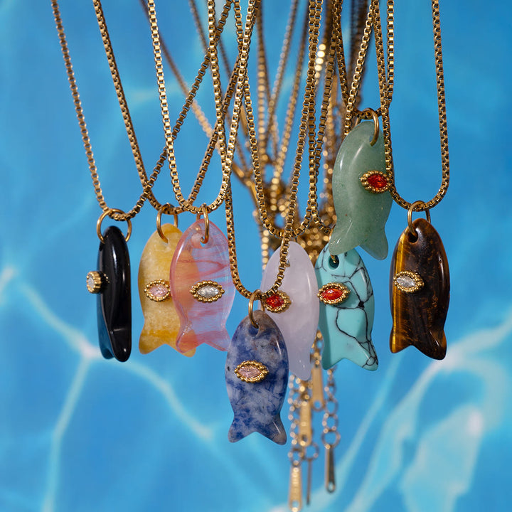 Collana con ciondolo a forma di pesce in pietra naturale Olivenorma