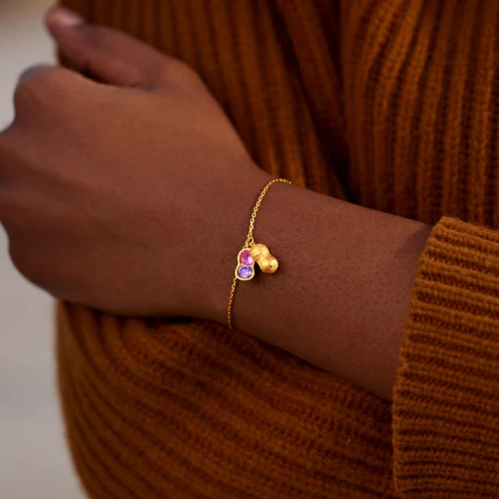 Bracciale Olivenorma "We Are Besties" con pietra portafortuna a forma di arachidi