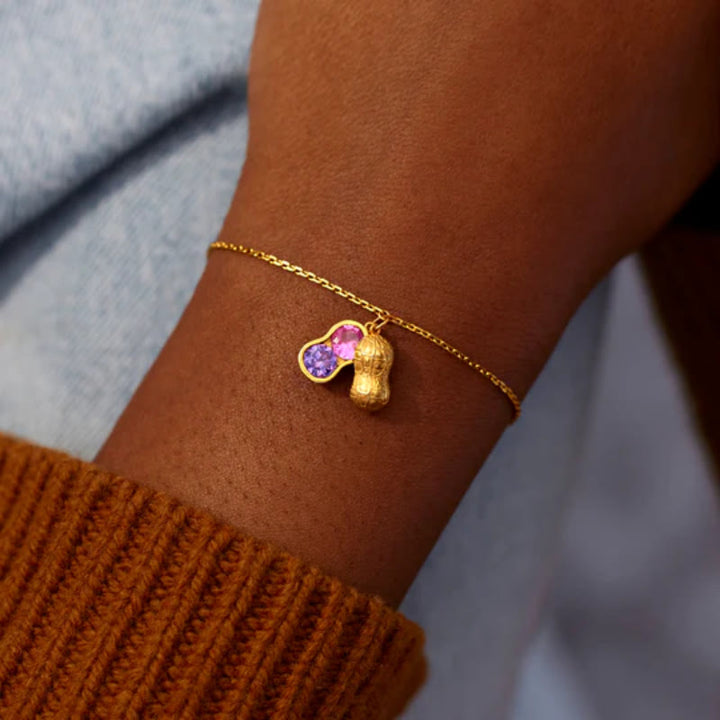 Bracciale Olivenorma "We Are Besties" con pietra portafortuna a forma di arachidi