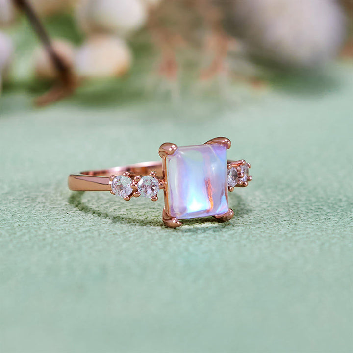 Anello Olivenorma con pietra di luna sintetica a taglio quadrato