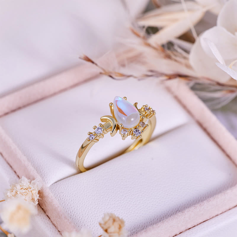 Anello Olivenorma con doppia luna e pietra di luna artificiale a taglio a goccia
