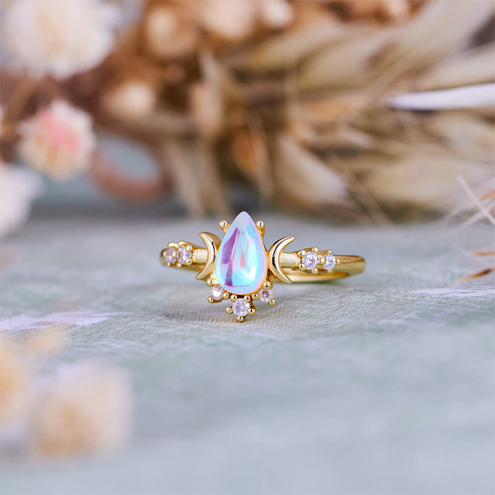 Anello Olivenorma con doppia luna e pietra di luna artificiale a taglio a goccia