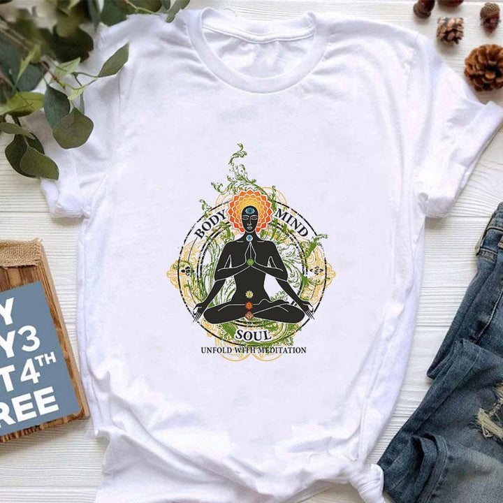 Maglietta stampata con meditazione "Occhio malvagio Buddha OM" Olivenorma