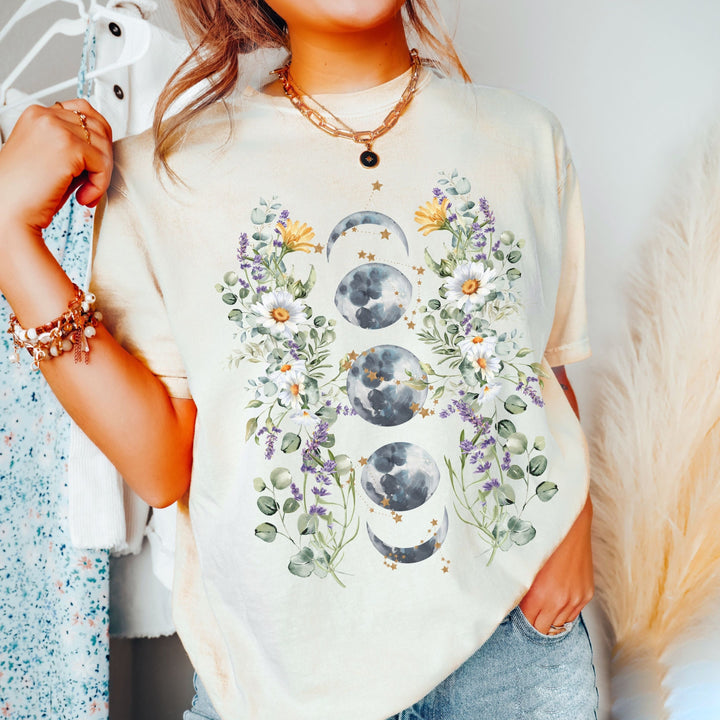 T-shirt comfort Olivenorma con stampa floreale celeste e fasi lunari - Bianco - 2XL - image 0