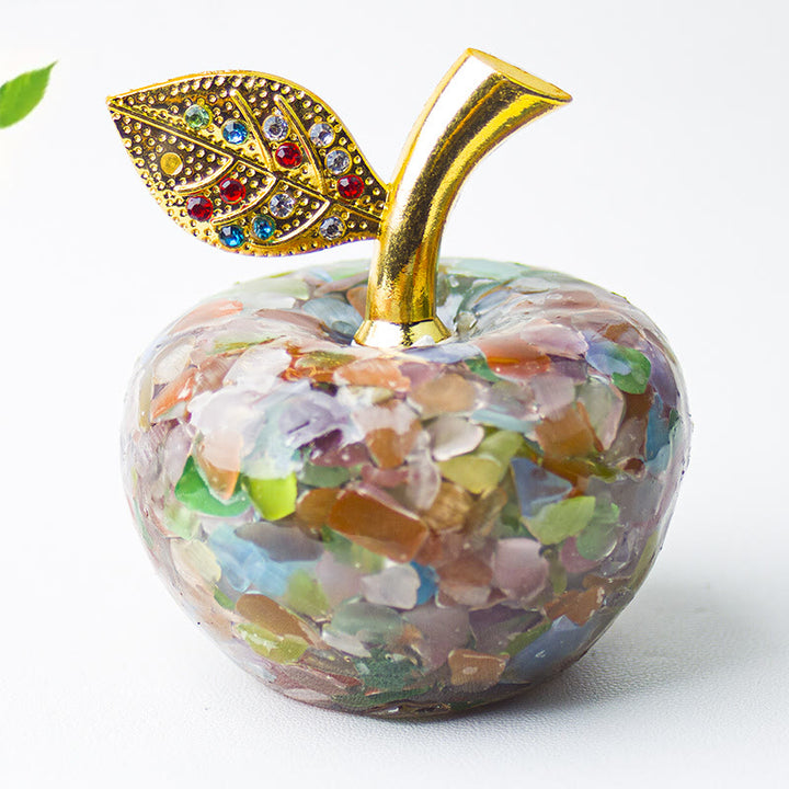 Decorazione in foglia d'oro con pietra preziosa di mela e resina epossidica di cristallo Olivenorma