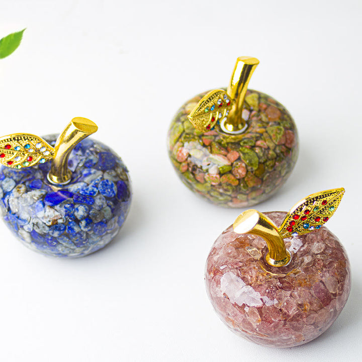 Decorazione in foglia d'oro con pietra preziosa di mela e resina epossidica di cristallo Olivenorma