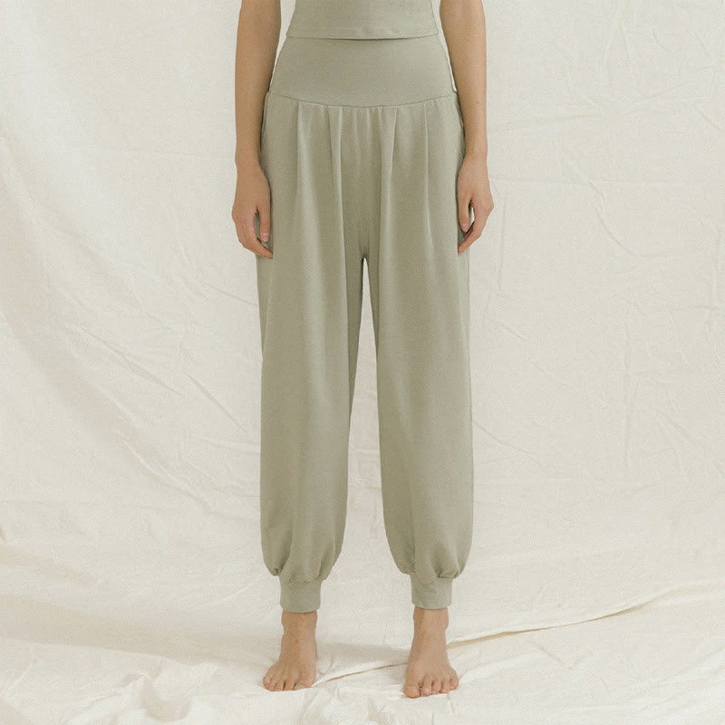 Pantaloni da yoga a pantaloncino dritto Olivenorma