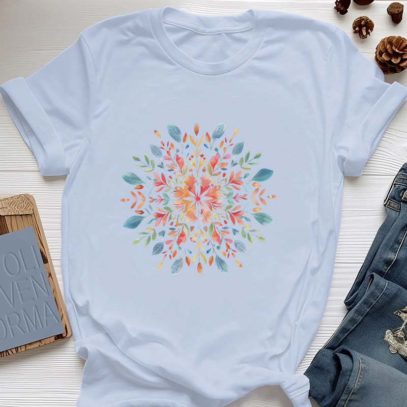 Maglietta primaverile con motivo mandala floreale Olivenorma