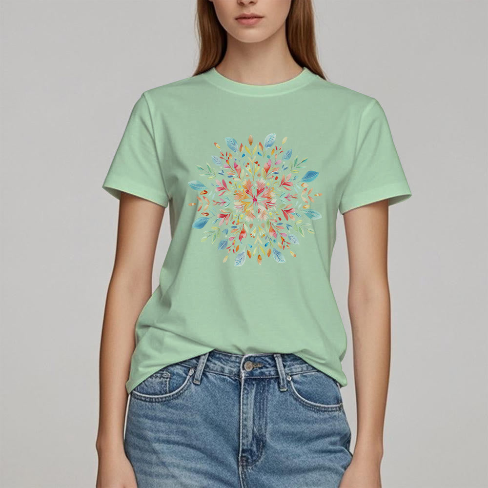 Maglietta primaverile con motivo mandala floreale Olivenorma