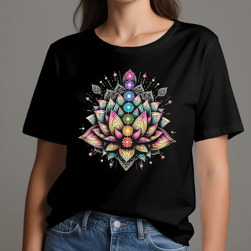 T-shirt per meditazione yoga con fiore di loto Chakra Olivenorma - image 1