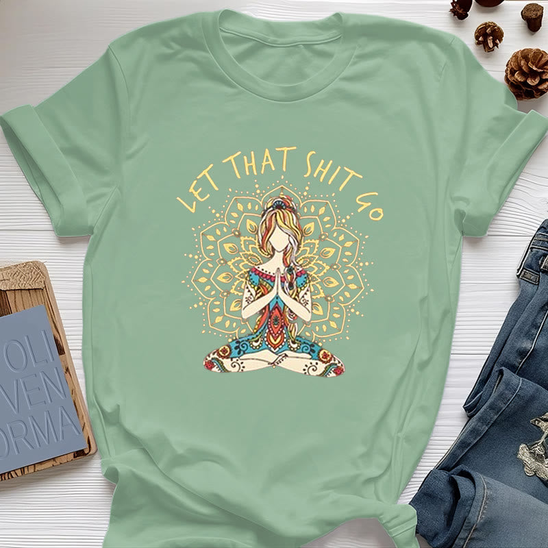 Olivenorma "Let That Shit Go" con meditazione yoga seduta - Verde chiaro - 2XL - image 17