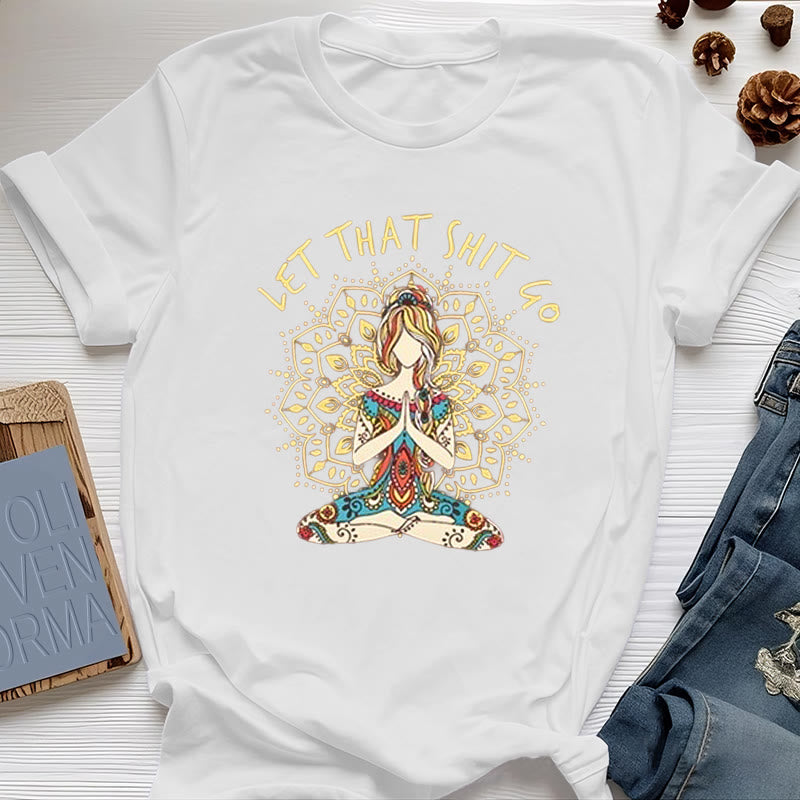 Olivenorma "Let That Shit Go" con meditazione yoga seduta - Bianco - 2XL - image 5