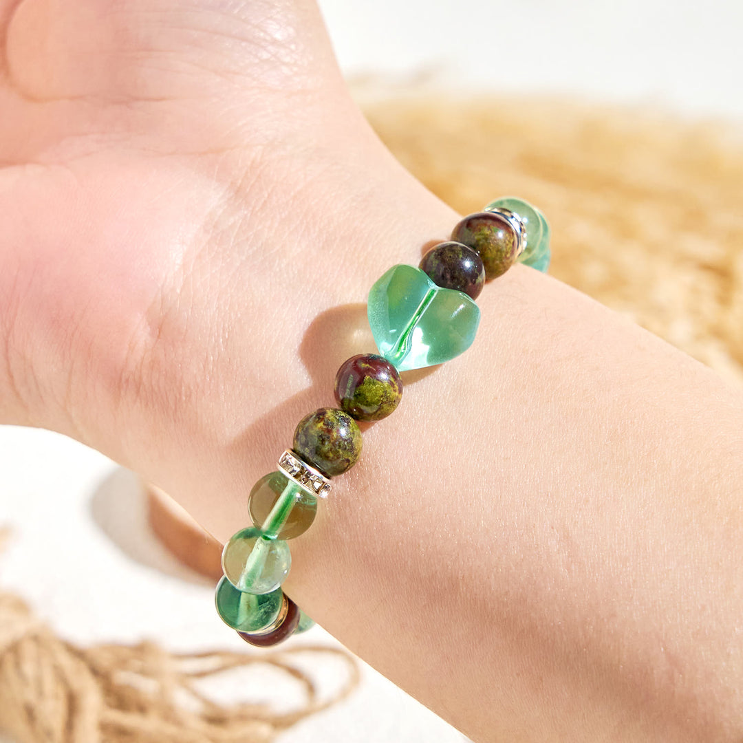 Bracciale Olivenorma "Meadow Heart" con oli essenziali di fluorite per il sollievo dell'umore - image 6