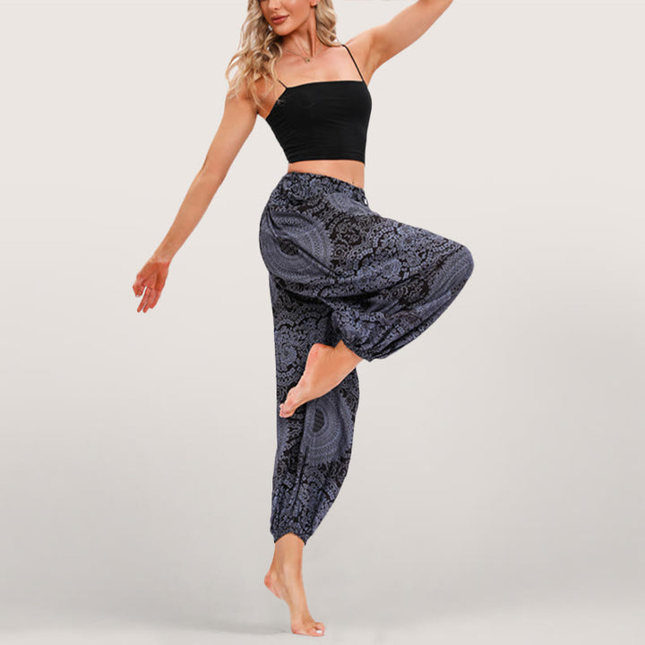 Olivenorma Pantaloni harem elasticizzati con stampa boho fluida da donna - image 6