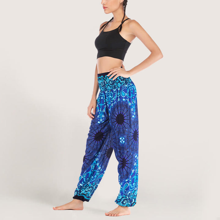 Olivenorma - Pantaloni harem da donna in viscosa con elastico in vita e stampa mandala a fiocchi di neve