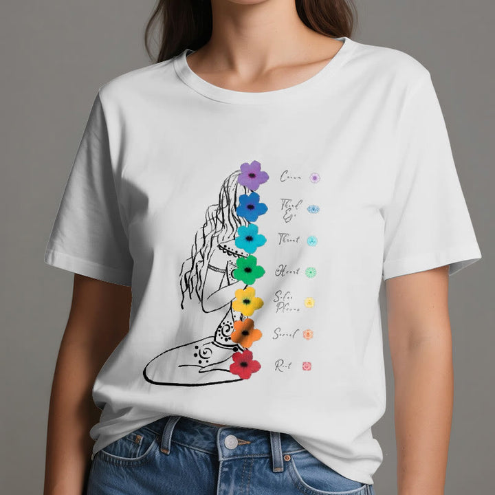 Maglietta Olivenorma Meditation Girl con fiori dei 7 chakra - image 1