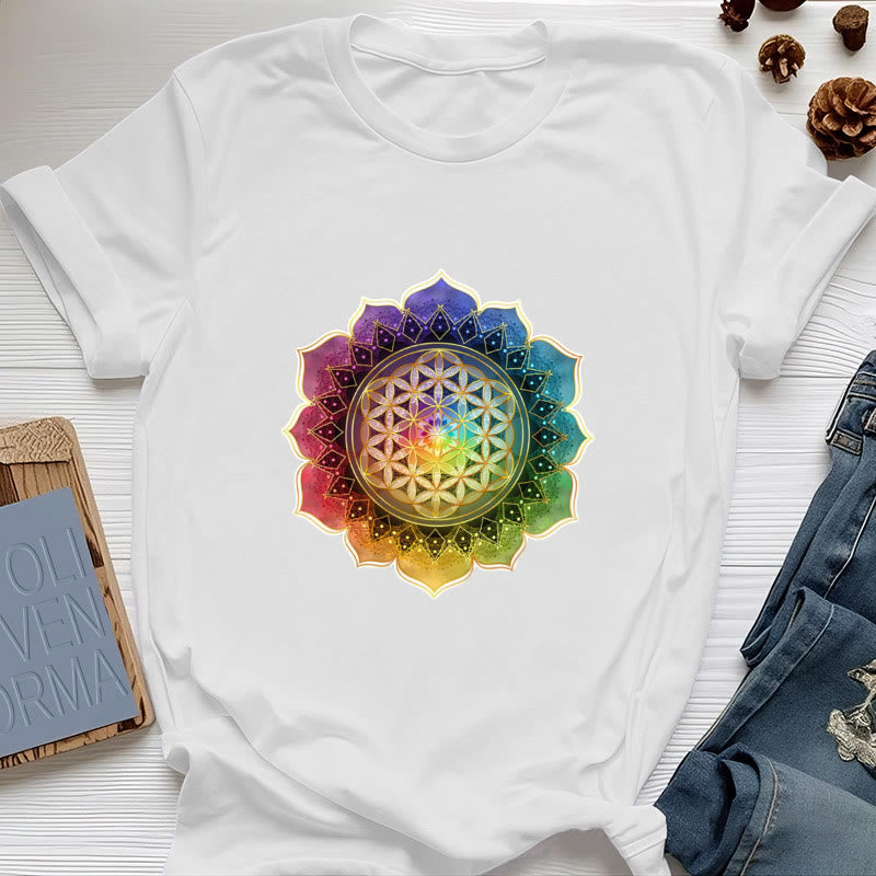 Olivenorma 7 Chakra Medala Maglietta in cotone con fiore della vita - Bianco - 2XL - image 0