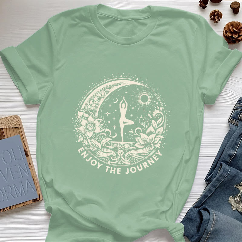 Olivenorma "GODITI IL VIAGGIO" Maglietta Yoga Spirituale - Verde chiaro - 2XL - image 0