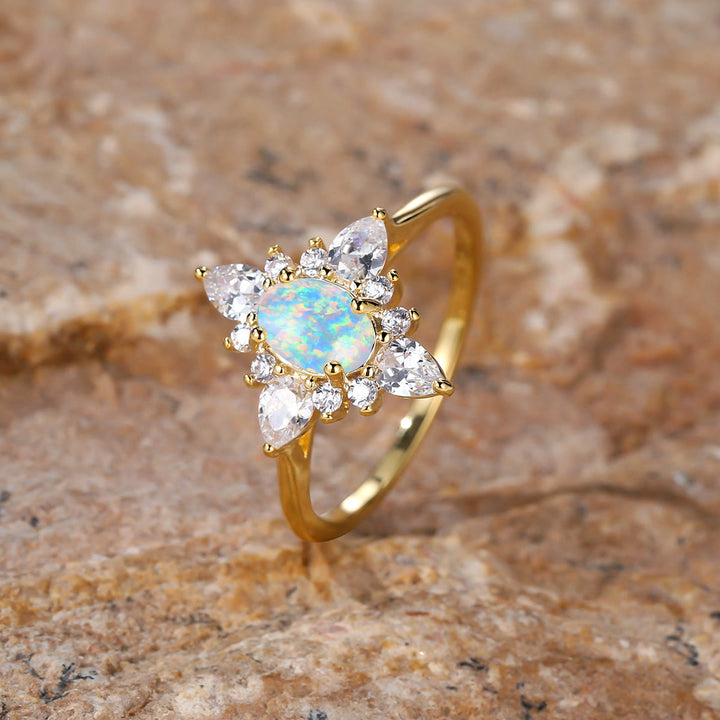 Anello Olivenorma "Uniquely Yours" con stella in opale radioso