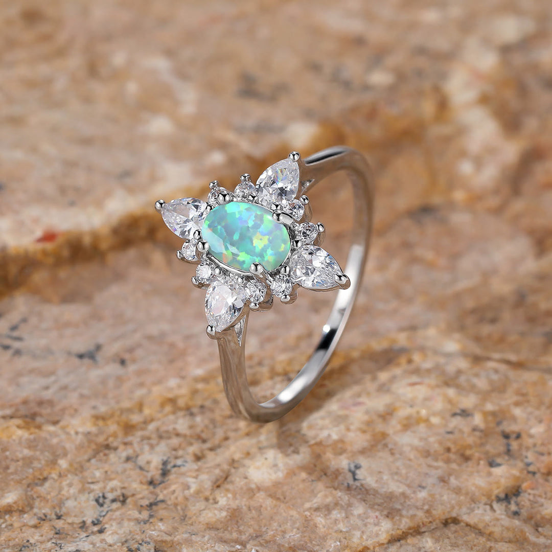 Anello Olivenorma "Uniquely Yours" con stella in opale radioso
